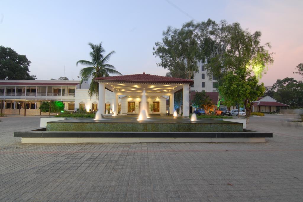 Chanakya Bnr Hotel Ranchi Eksteriør billede